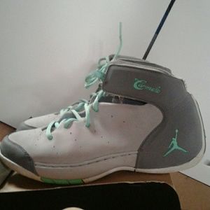 Jordan Carmelo basketball sneakers